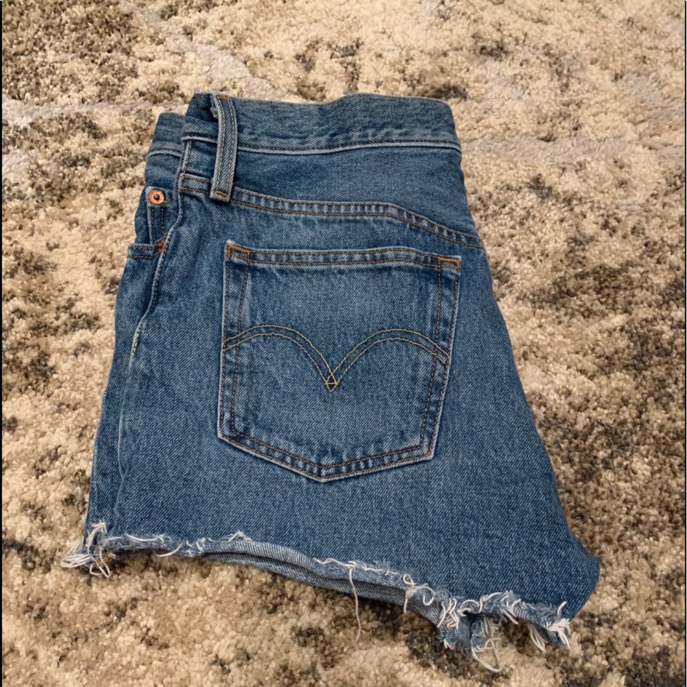 501 Levi Shorts